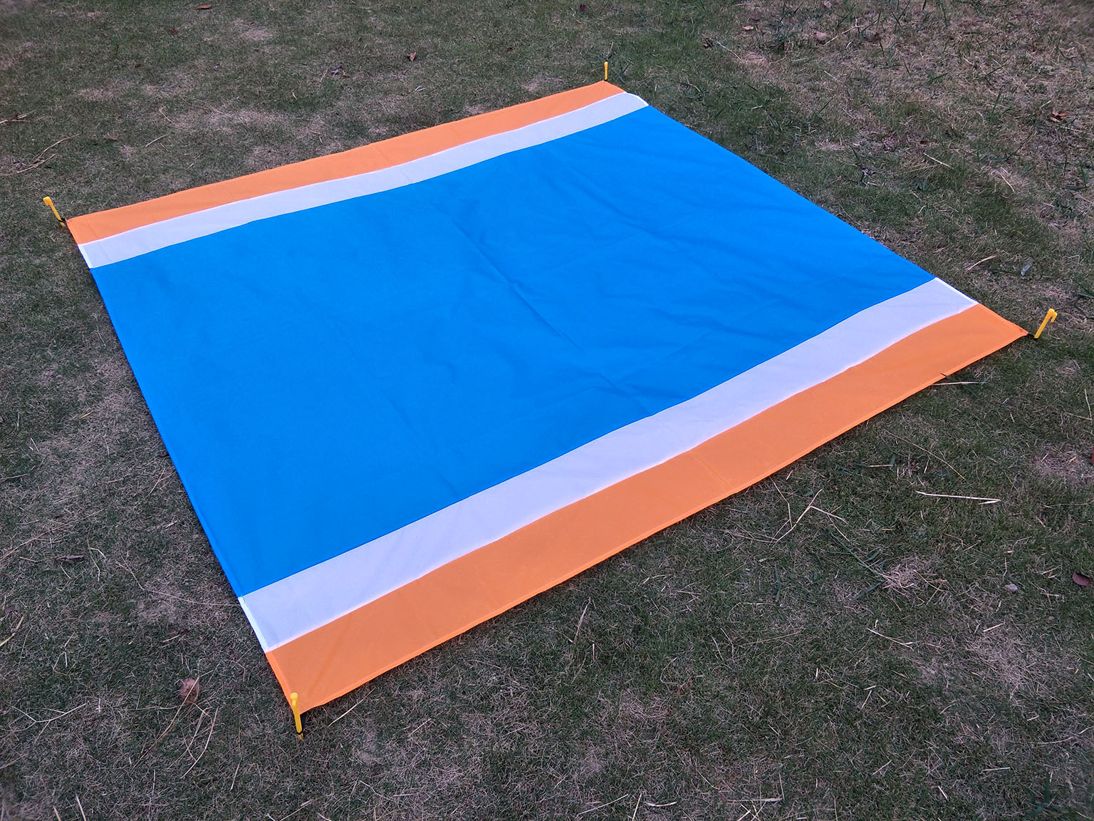 Outdoor Camping Waterproof Beach Mat Portable Foldable Polyester Picnic Mat New Model - Image 10